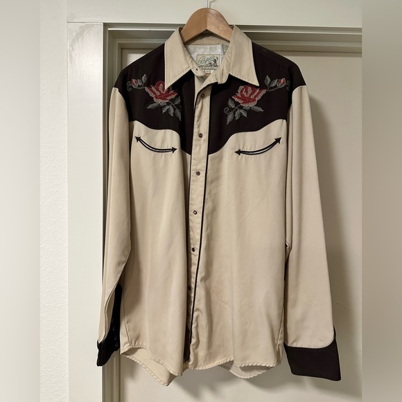 Roper vintage western shirt with embroidery and pearl snaps size Large - Picture 6 of 6